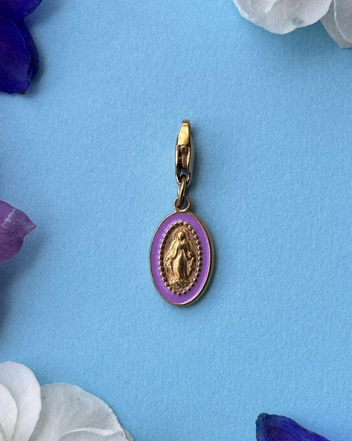 Madonne Enamelled Mini- Charm Lilac - Palas