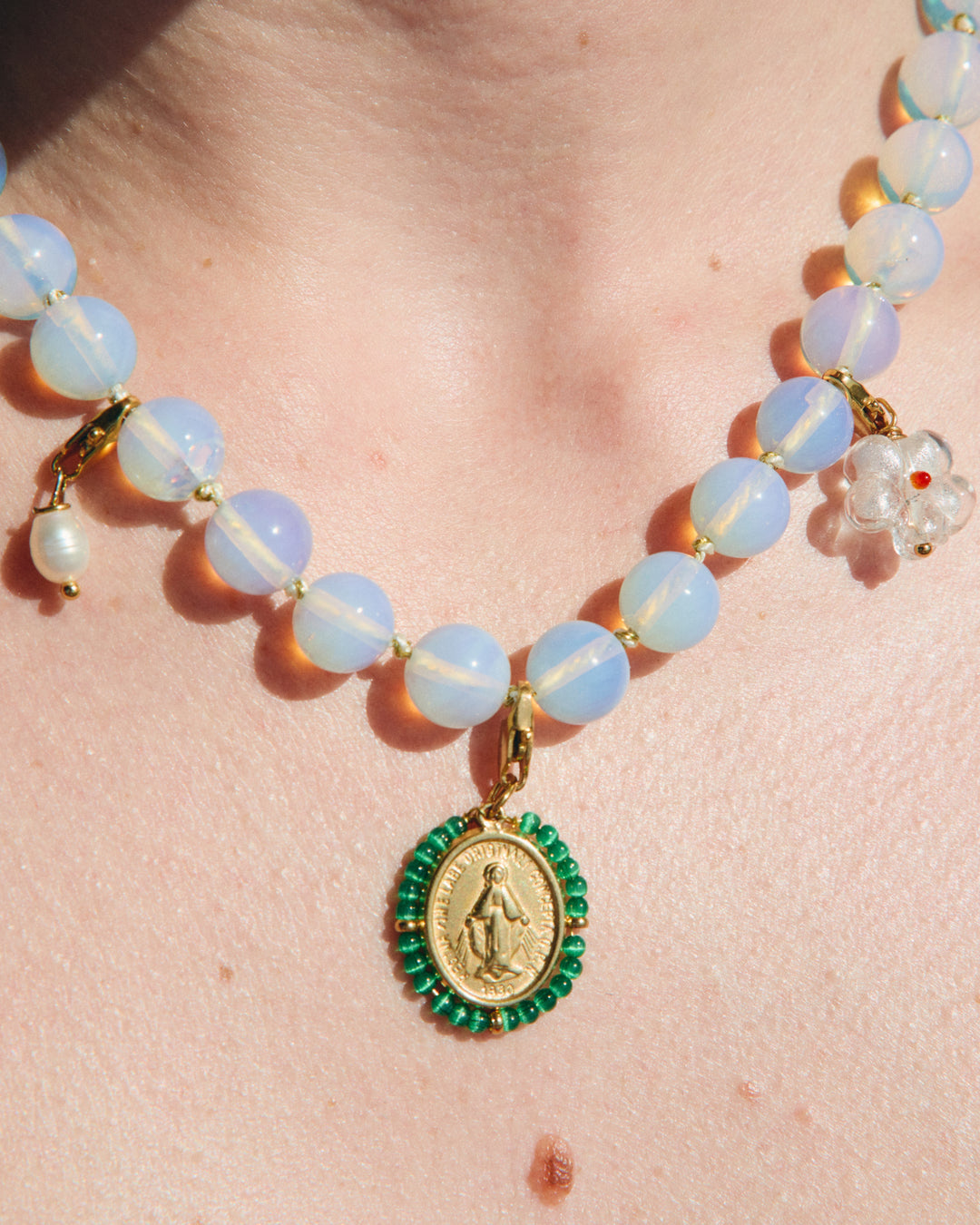 Astrud - Coffret Choker &amp; Charms