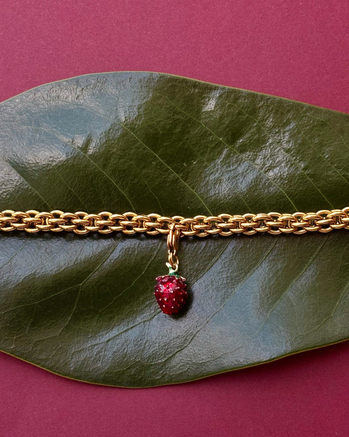 Brigitte and Strawberry Charm - Set - Palas